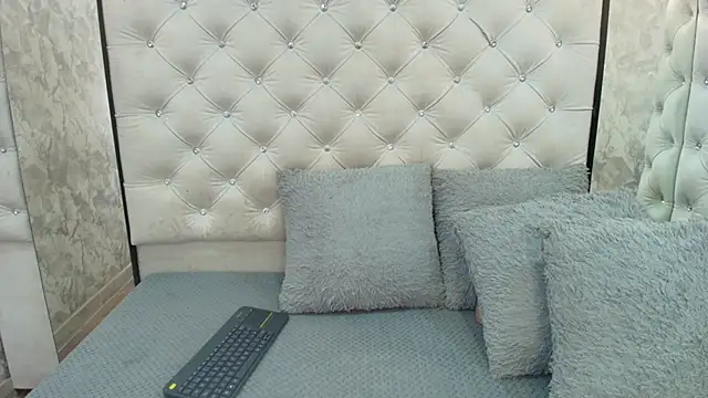 Snapshot of LadyMiax chatting on 07.11.26 LadyMiax online show from 07.11.26