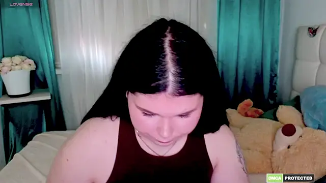 Dalila Lay online show from 04.27.26