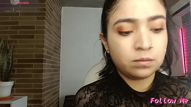 sweet-little online show from 03.20.26