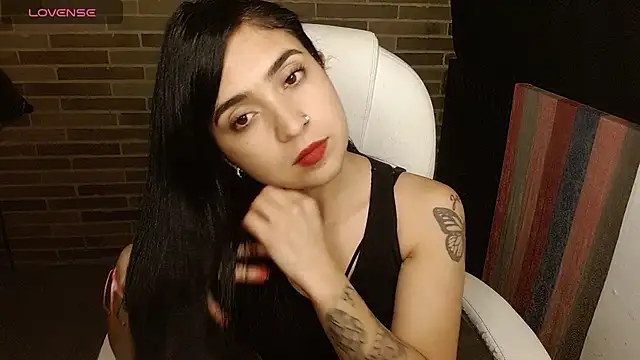 sweet-little online show from 04.21.26