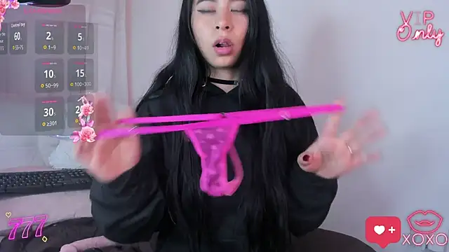 Lillypinky1 online show from 04.05.26