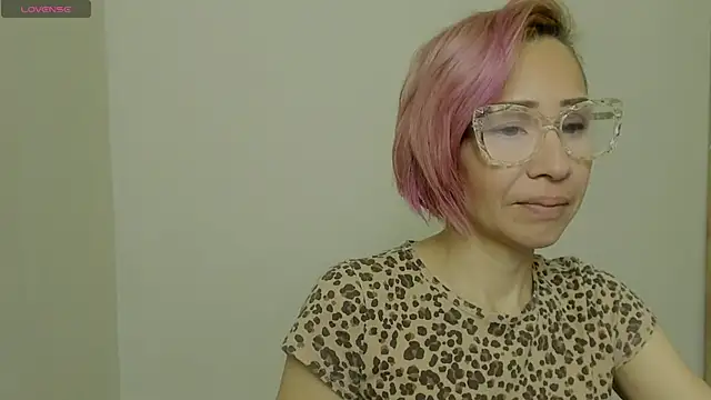 PinkSiren online show from 03.21.26