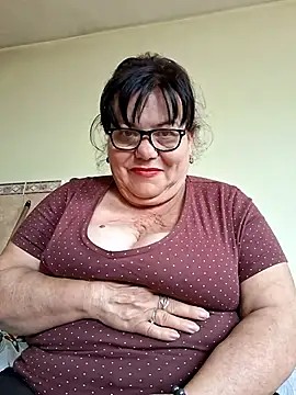 HotMilf80 online show from 03.19.26