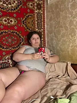 Snapshot of Nenssy555 chatting on 06.19.26 Nenssy555 online show from 06.19.26