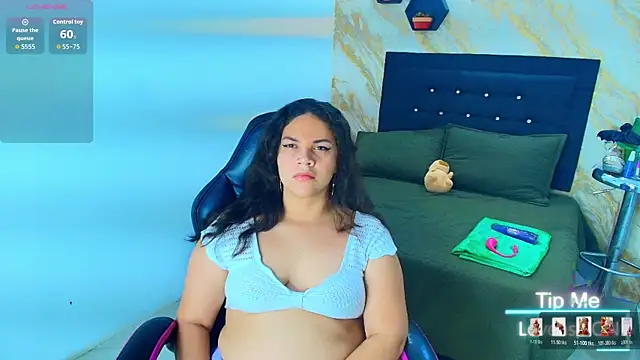 scarlettt  joness online show from 04.01.26