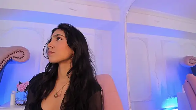 LucianaBlanco  online show from 04.10.26