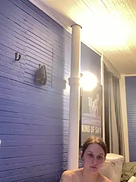 Snapshot of urfavgamergurl chatting on 05.22.26 urfavgamergurl online show from 05.22.26