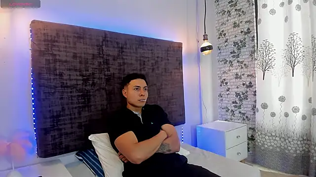 baby west online show from 03.12.26