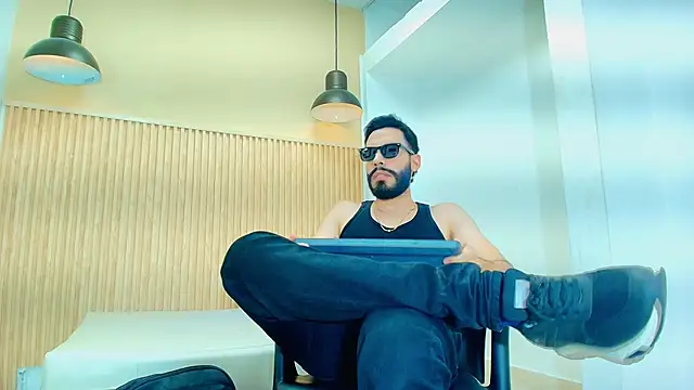 JEAN LEWIS2 online show from 03.19.26