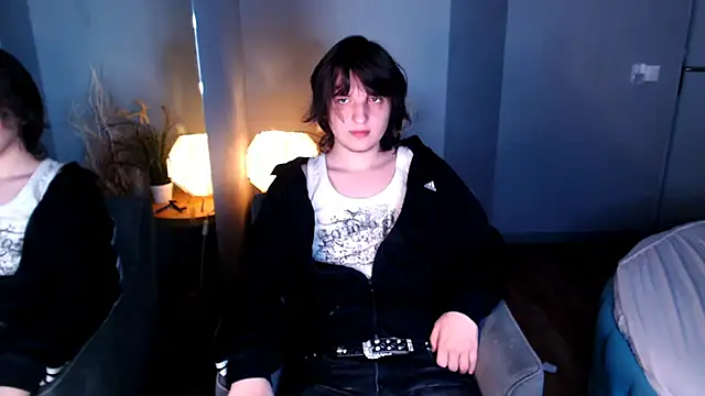 Snapshot of delalex chatting on 06.10.26 delalex online show from 06.10.26