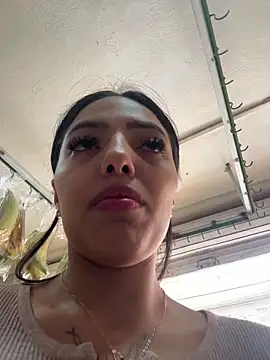 sylphiee  online show from 03.24.26