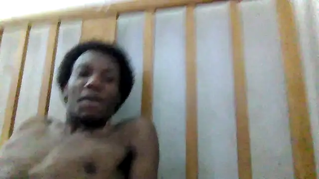 Snapshot of zacharyandrews778 chatting on 05.13.26 zacharyandrews778 online show from 05.13.26