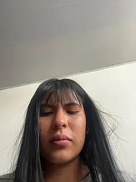 Snapshot of Violettaa_Stone chatting on 07.23.26 Violettaa Stone online show from 07.23.26