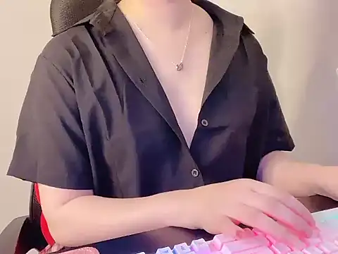 Snapshot of hunhun122 chatting on 07.25.26 hunhun122 online show from 07.25.26