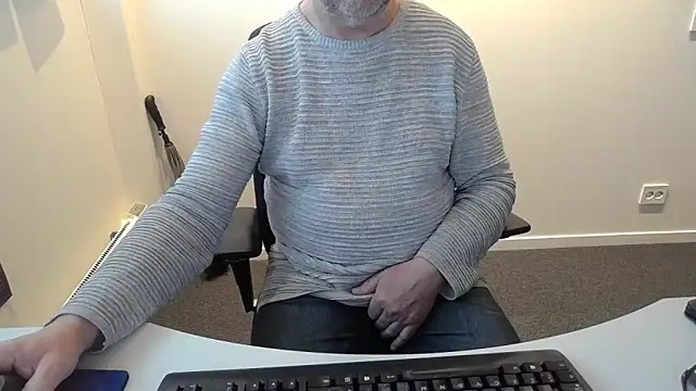 Snapshot of Buggemann chatting on 05.11.26 Buggemann online show from 05.11.26