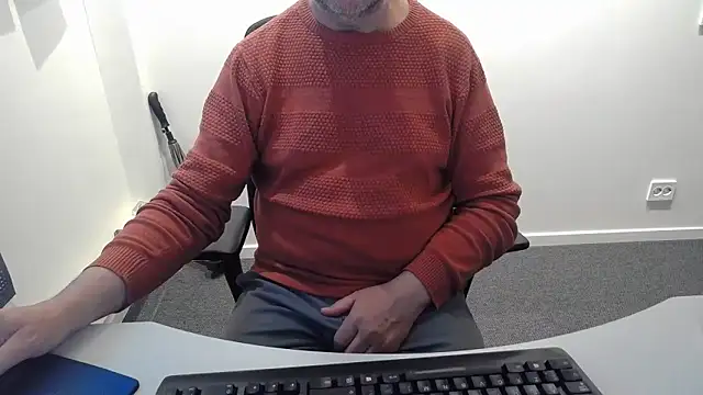 Snapshot of Buggemann chatting on 05.26.26 Buggemann online show from 05.26.26