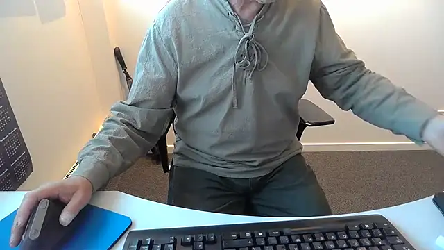 Snapshot of Buggemann chatting on 07.20.26 Buggemann online show from 07.20.26
