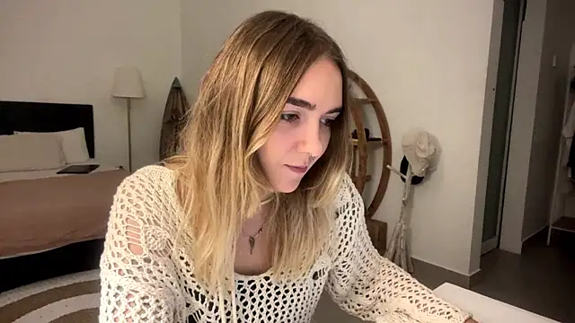 RoxyWet online show from 03.25.26