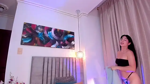 SabrinaWarren  online show from 06.14.26