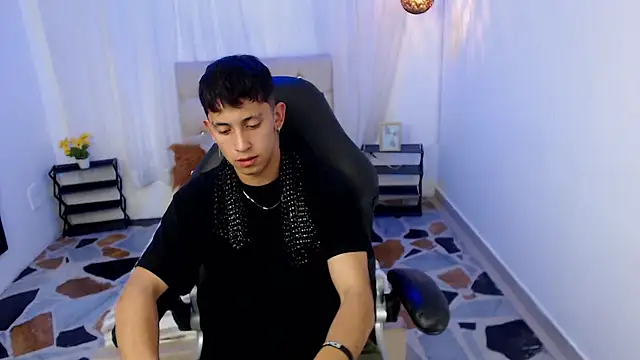 Kei 23 online show from 04.23.26