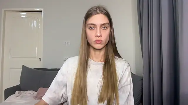 Snapshot of SonyaScarlett chatting on 03.12.26 SonyaScarlett online show from 03.12.26