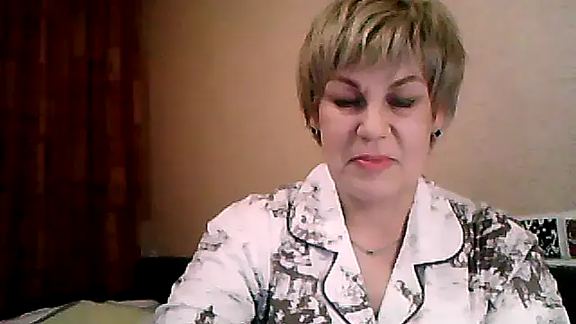 Snapshot of TatkaYang chatting on 03.31.26 TatkaYang online show from 03.31.26