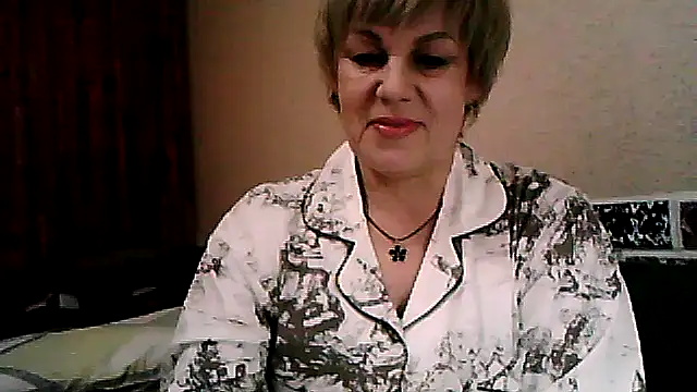 Snapshot of TatkaYang chatting on 04.03.26 TatkaYang online show from 04.03.26