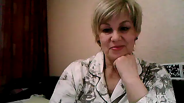 Snapshot of TatkaYang chatting on 04.24.26 TatkaYang online show from 04.24.26