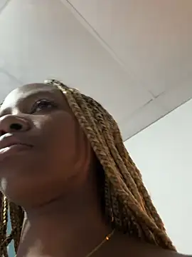 blackkPetitte online show from 04.20.26