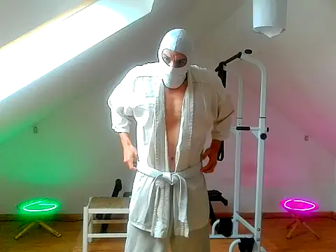 NinjaLaser online show from 05.10.26