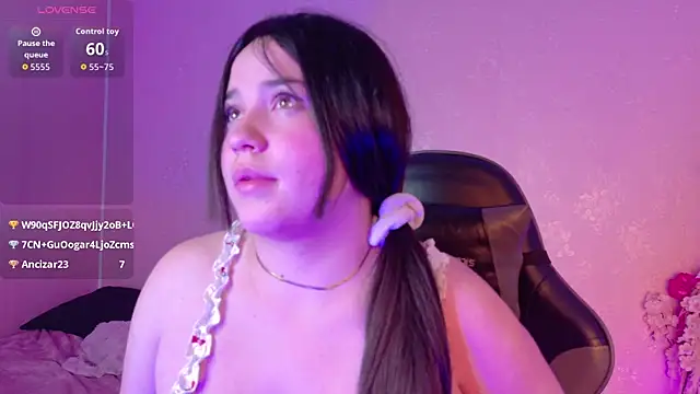 Snapshot of Julieth_Caandy chatting on 07.03.26 Julieth Caandy online show from 07.03.26