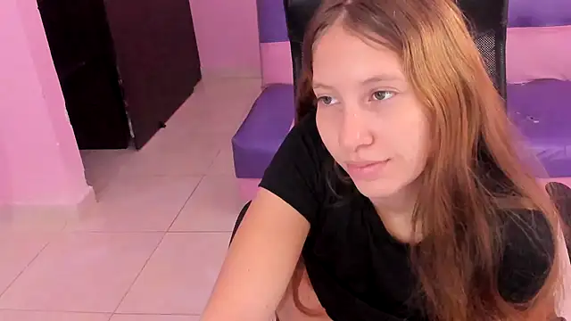 Snapshot of blondie_dity_squirt chatting on 06.07.26 blondie dity squirt online show from 06.07.26