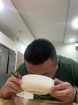 Cunzhangshibage02 online show from 04.21.26