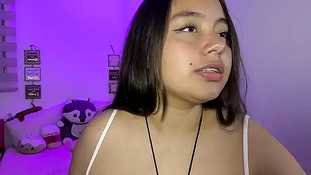 Snapshot of cherry_valeria chatting on 07.24.26 cherry valeria online show from 07.24.26