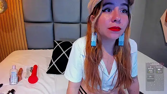 Ciaarawatson  online show from 03.20.26