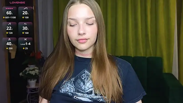 Snapshot of DariaAngels chatting on 05.29.26 DariaAngels online show from 05.29.26