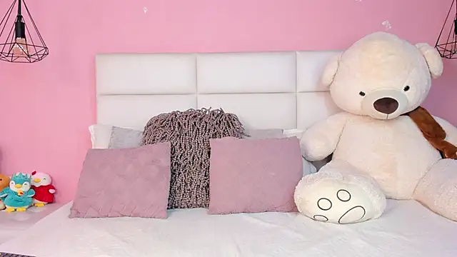 KarolyneLune online show from 03.19.26