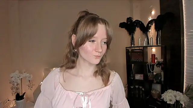 MalloryGray online show from 04.04.26