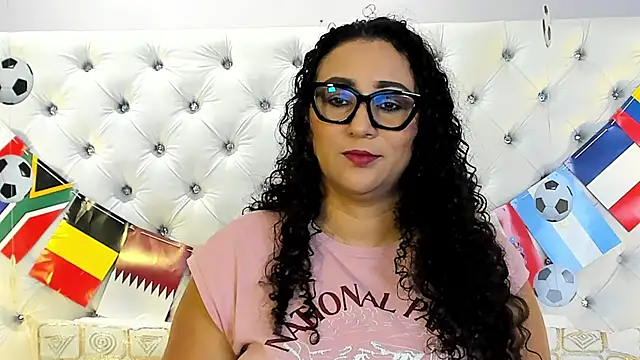 VaniaRouse online show from 06.24.26