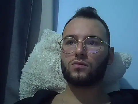 Snapshot of piazaocwb23 chatting on 04.28.26 piazaocwb23 online show from 04.28.26