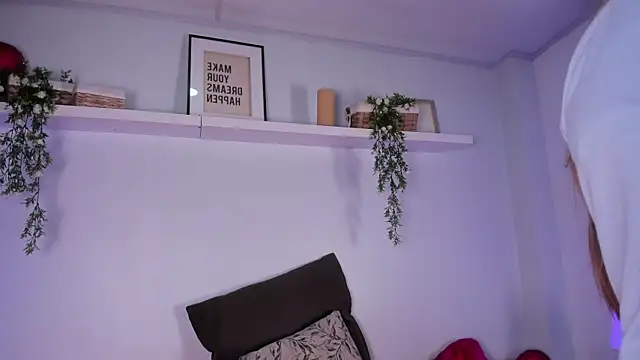 cuttie blondie online show from 04.09.26