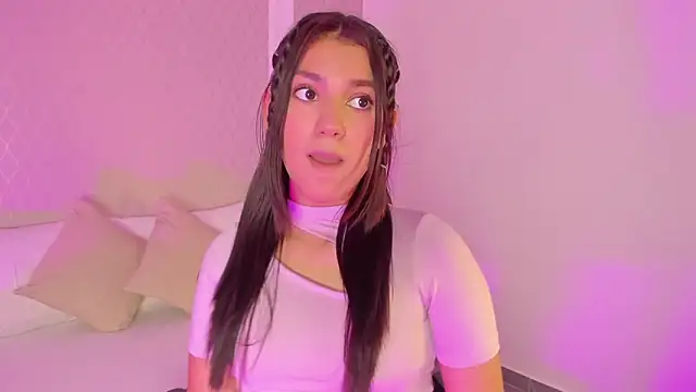 cristin collins online show from 04.14.26