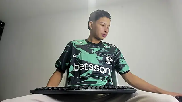 thiago bigcock 1 online show from 05.29.26