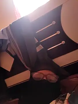 Noughty Muse online show from 04.08.26