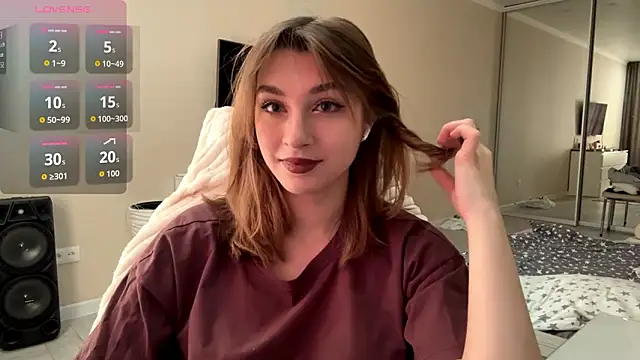 Snapshot of Olivia_132 chatting on 03.15.26 Olivia 132 online show from 03.15.26