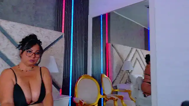 Snapshot of GalileaMoure chatting on 03.15.26 GalileaMoure online show from 03.15.26