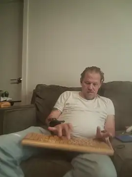 yourMasterisBored online show from 03.27.26