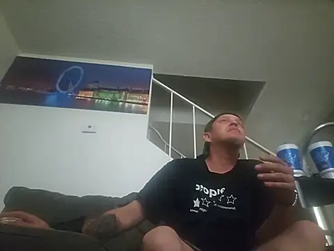 Snapshot of yourMasterisBored chatting on 07.21.26 yourMasterisBored online show from 07.21.26