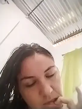 Luciaa wet online show from 03.20.26