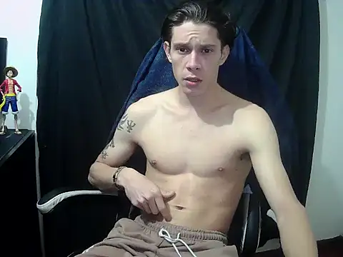 Snapshot of crixus11111 chatting on 03.31.26 crixus11111 online show from 03.31.26